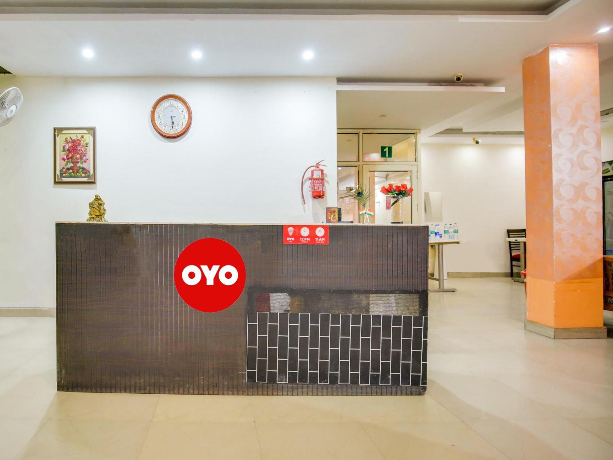 Hotel O Platinum Inn Nayagaon المظهر الخارجي الصورة