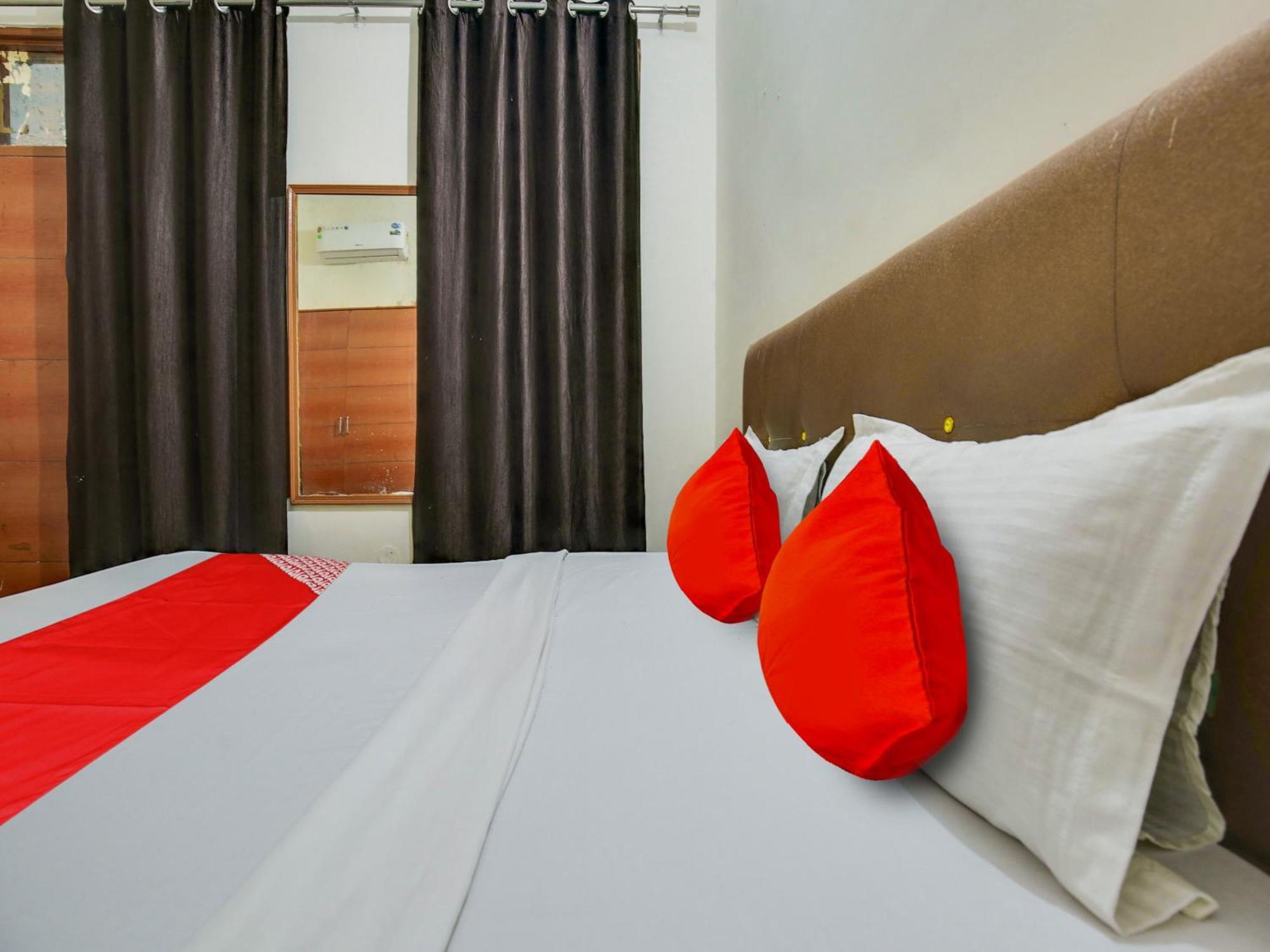 Hotel O Platinum Inn Nayagaon المظهر الخارجي الصورة