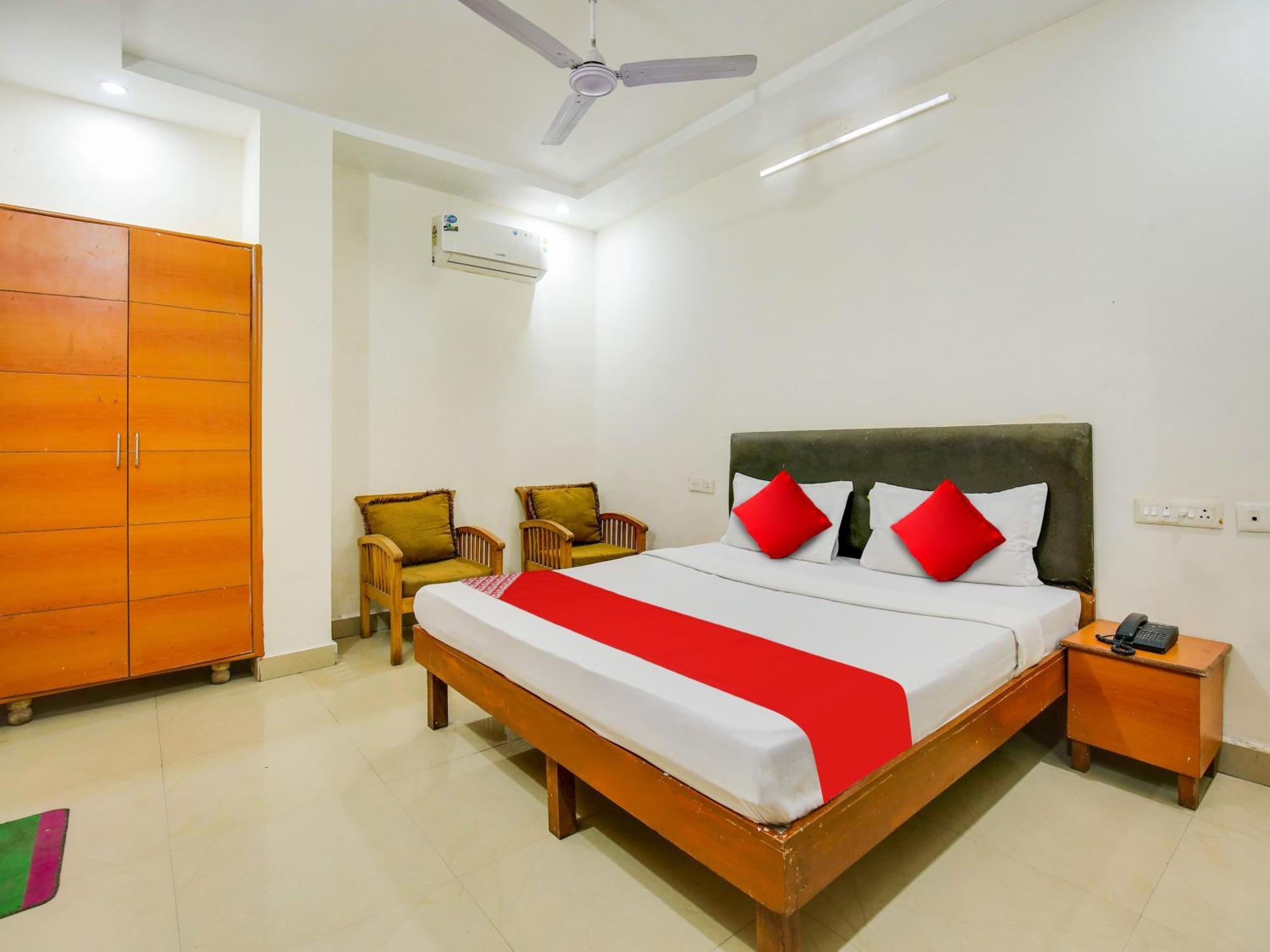 Hotel O Platinum Inn Nayagaon المظهر الخارجي الصورة
