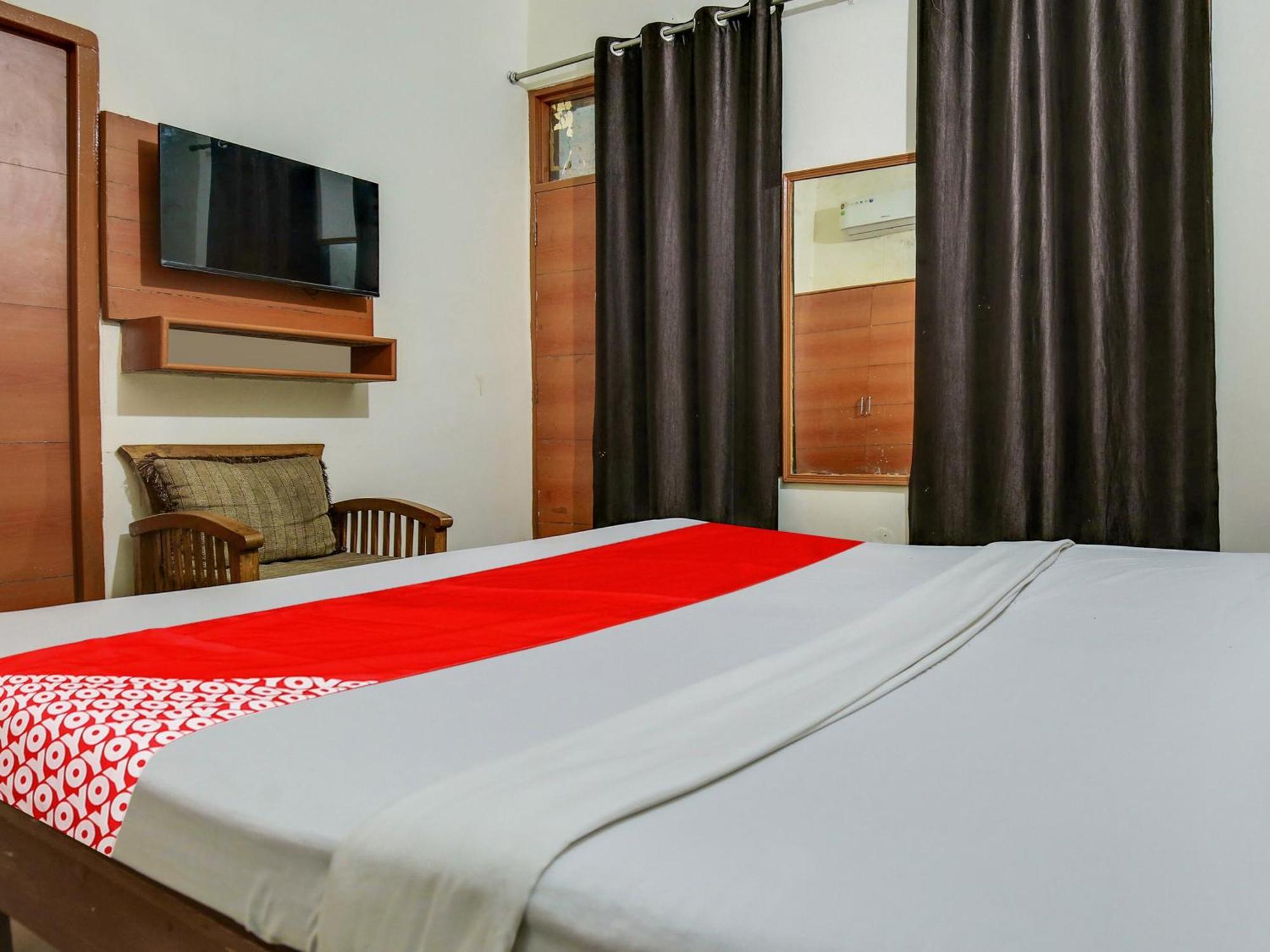 Hotel O Platinum Inn Nayagaon المظهر الخارجي الصورة